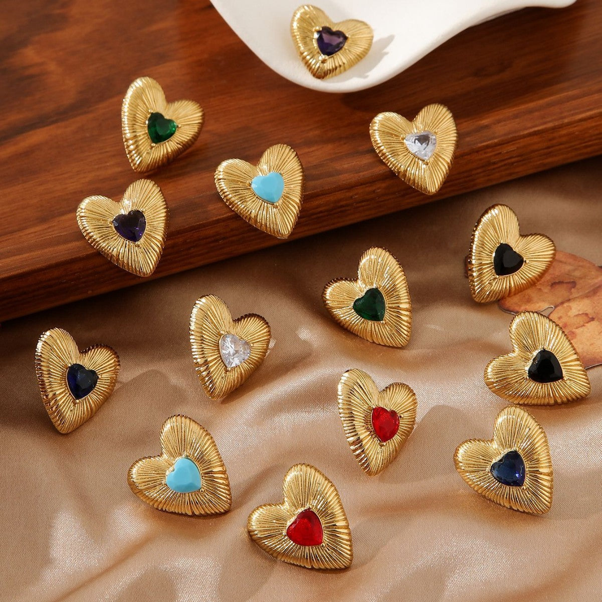 HEART STUD EARRINGS