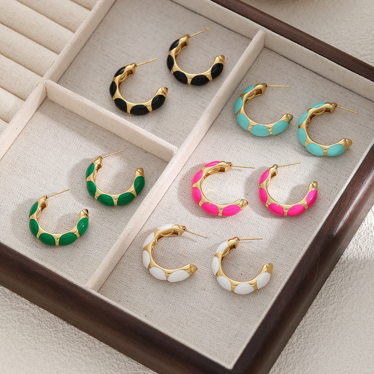 ENAMEL HOOP EARRINGS