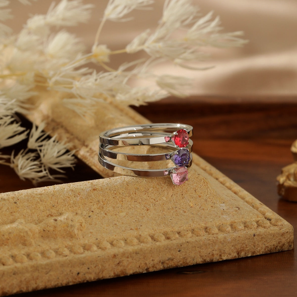 COLORFUL CZ THREE-TIERED PLAIN BAND RING