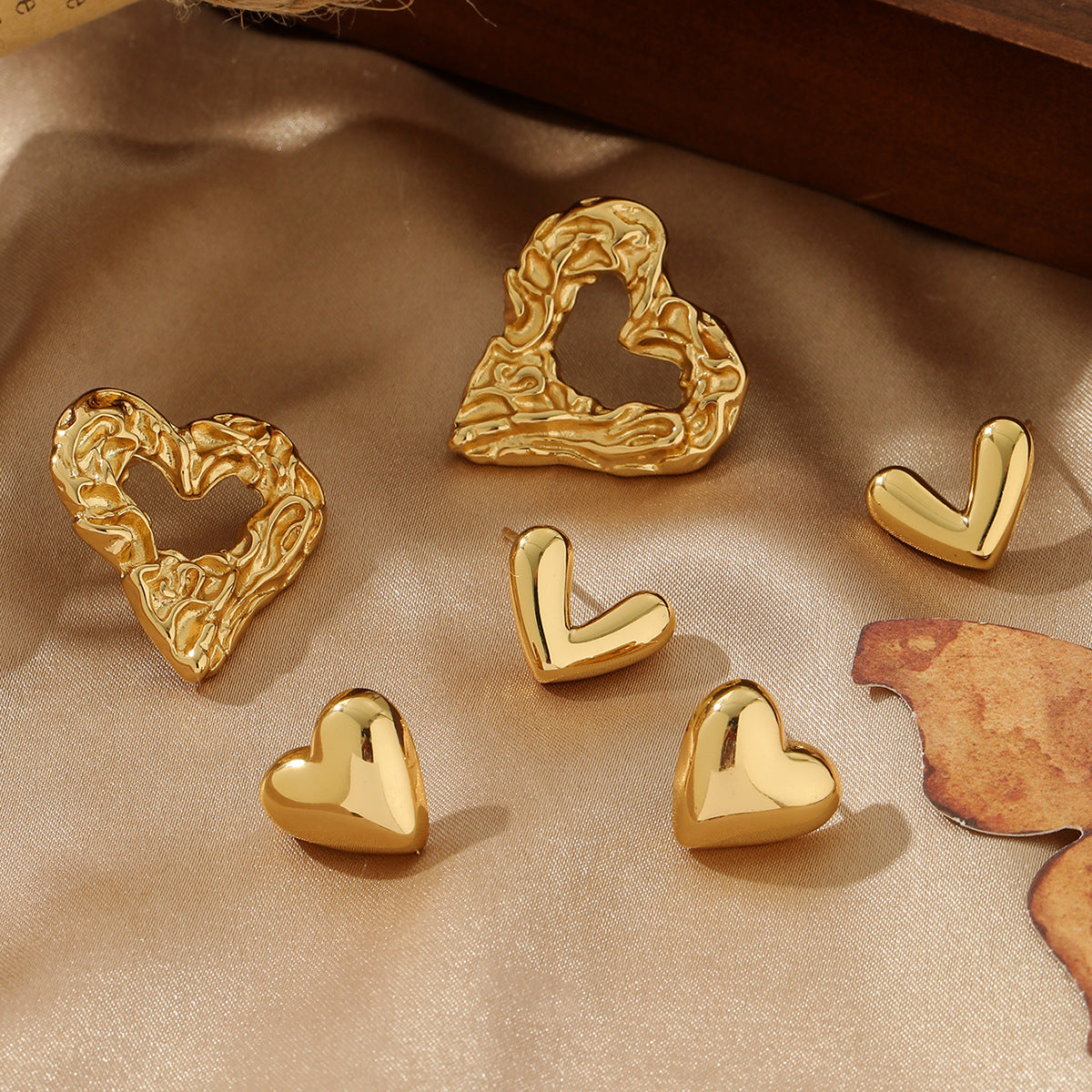 GOLD HEART STUD EARRINGS