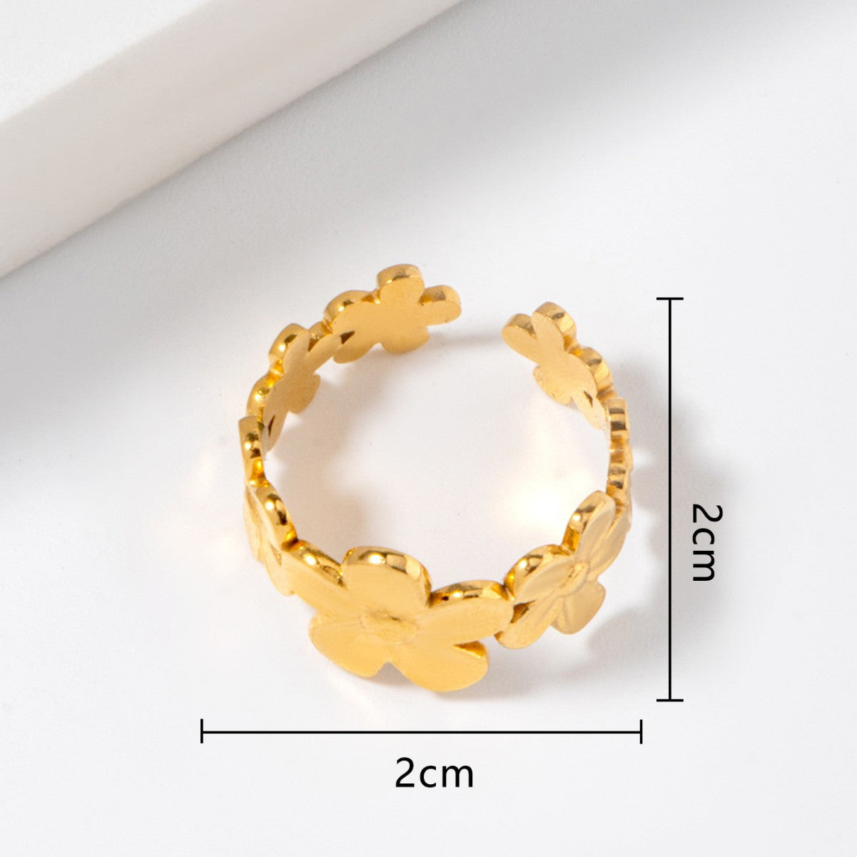 GOLD FLOWER RING