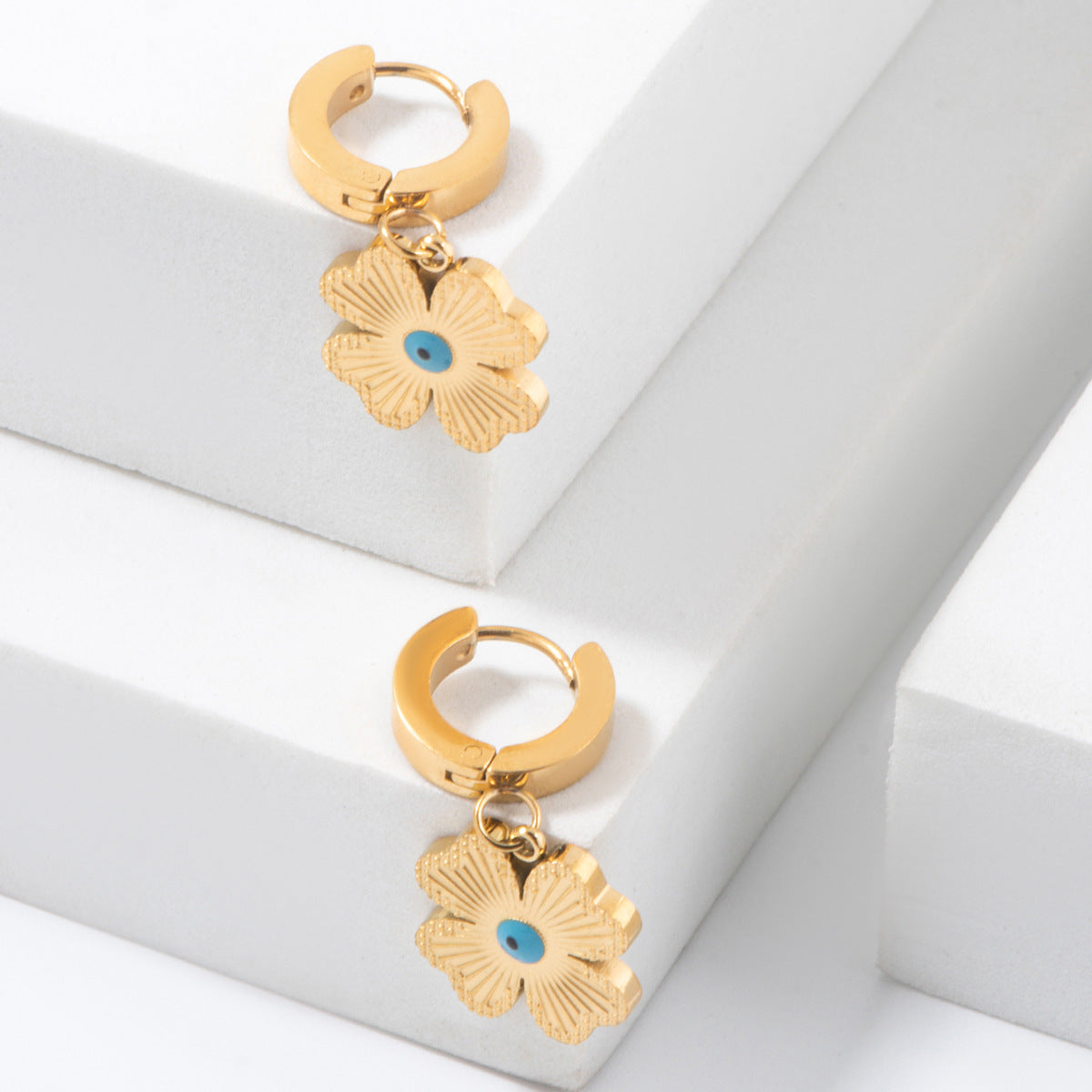 FOUR-LEAF CLOVER SMALL HOOP EARRINGS