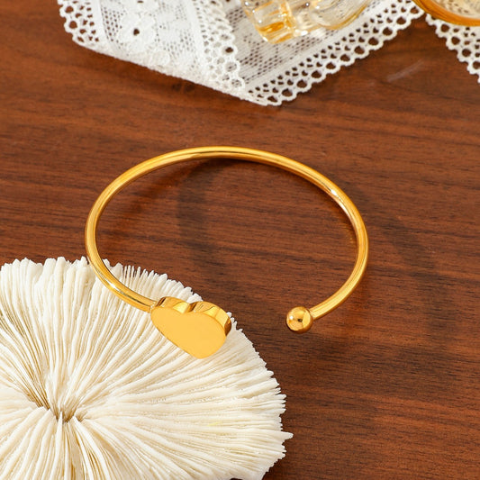 GOLD BANGLE BRACELETS