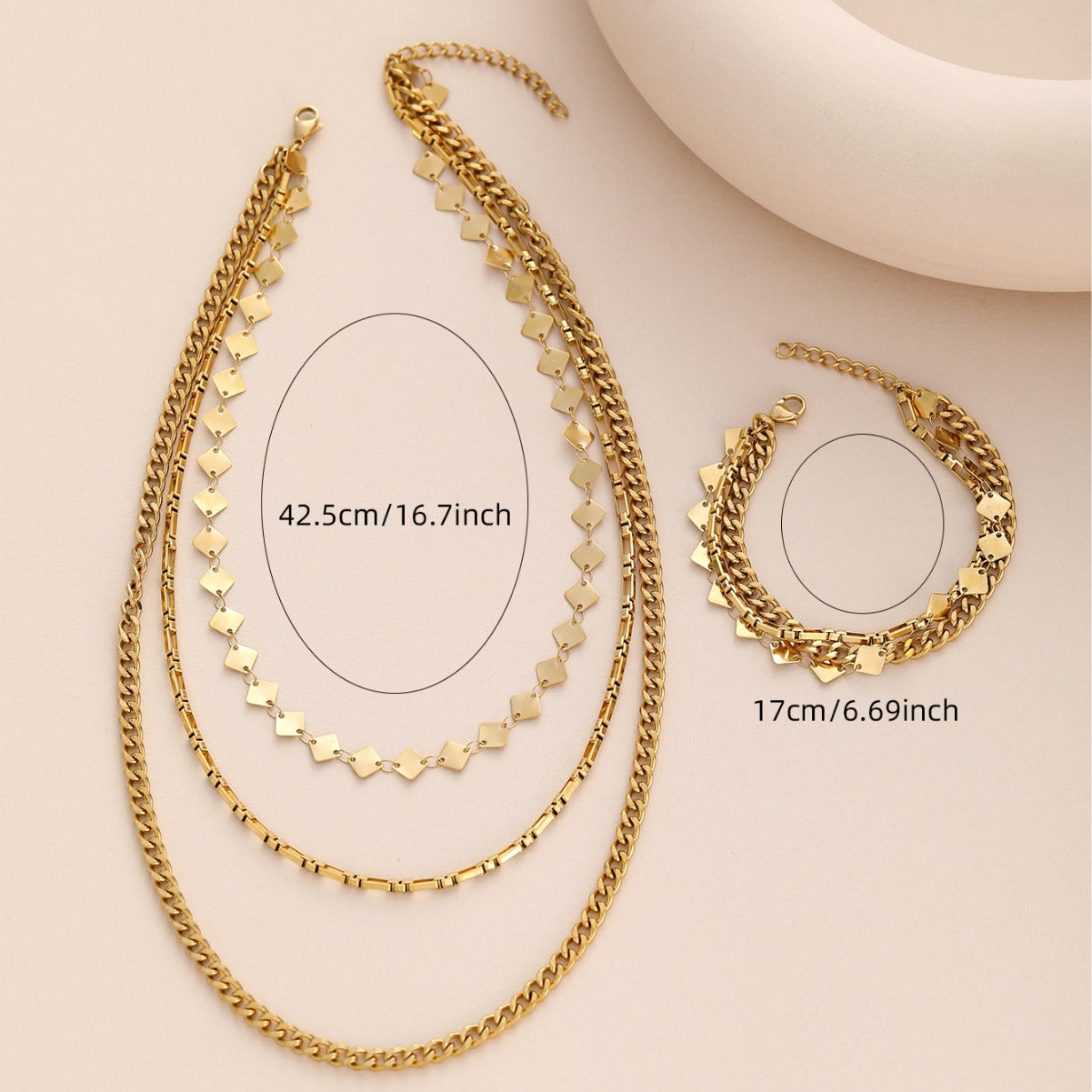 GOLD LAYERS NECKLACE SET