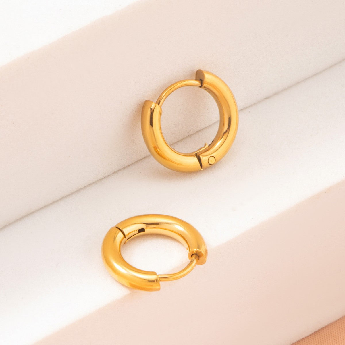 GOLD HUGGIE HOOP EARRINGS