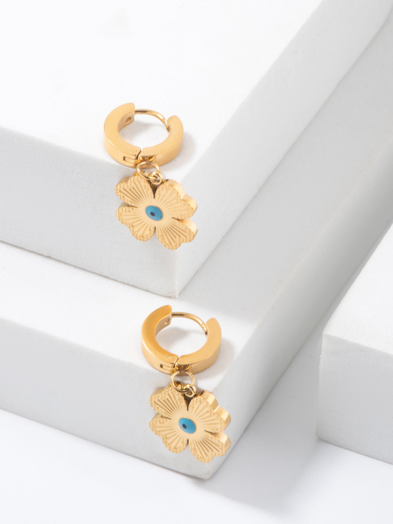 FOUR-LEAF CLOVER SMALL HOOP EARRINGS