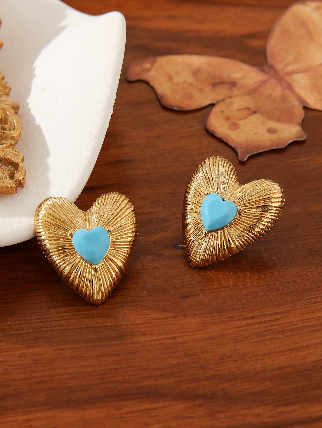 HEART STUD EARRINGS