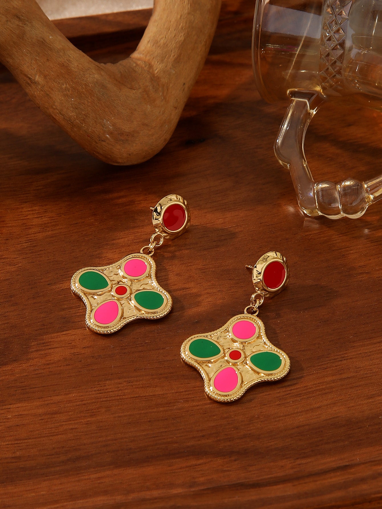 ENAMEL LUCKY CLOVER EARRINGS