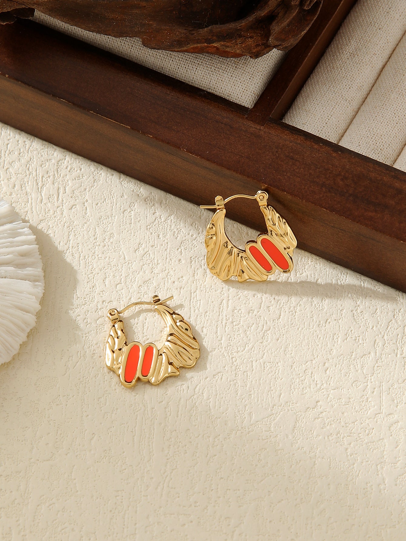 ENAMEL HOOP EARRINGS